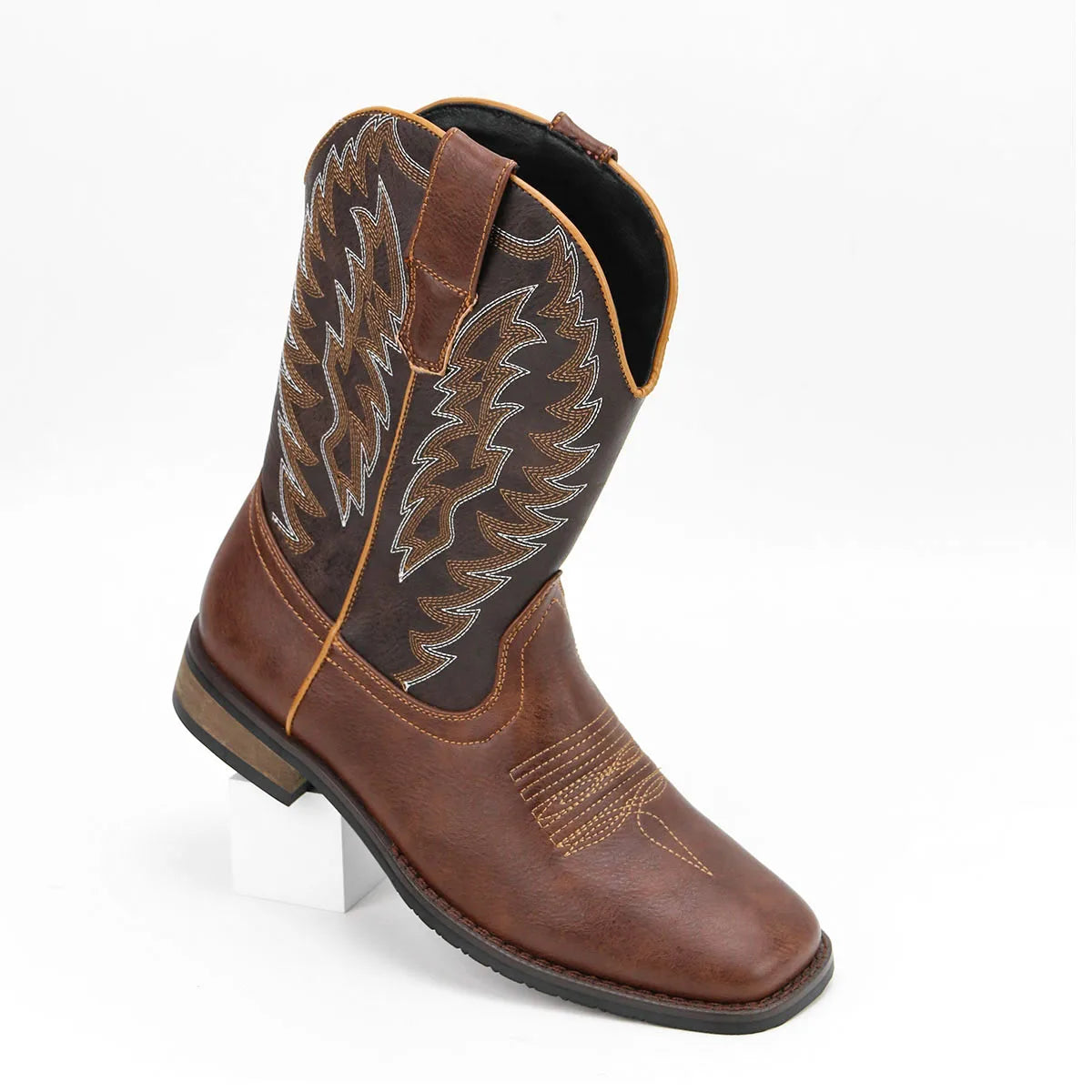 Men's desert cowboy boots square toe fashionable phoenix embroidered western boots